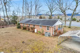 8819 White Horse Rd, Greenville, SC 29617 - Photo 5