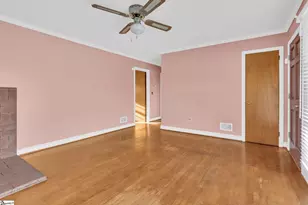 8819 White Horse Rd, Greenville, SC 29617 - Photo 11