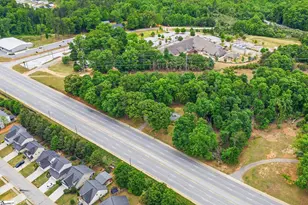 8819 White Horse Rd, Greenville, SC 29617 - Photo 33