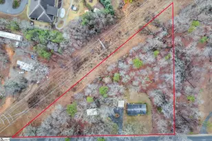 8819 White Horse Rd, Greenville, SC 29617 - Photo 3