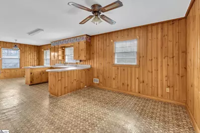 8819 White Horse Road, Greenville, SC 29617 - Photo 13