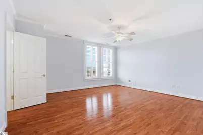 400 N Main Street #301, Greenville, SC 29601 - Photo 15