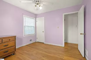 457 Hawthorne Rd, Spartanburg, SC 29303 - Photo 9