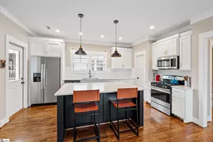 46 Burdette St, Greenville, SC 29611 - Photo 9