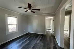 213 Law St, Woodruff, SC 29388 - Photo 3