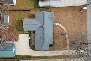 104 Salem Ct, Greenville, SC 29617 - Photo 5