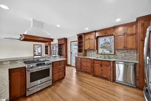 104 Salem Ct, Greenville, SC 29617 - Photo 9