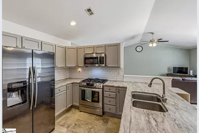 7 Calalla Court, Taylors, SC 29687 - Photo 3