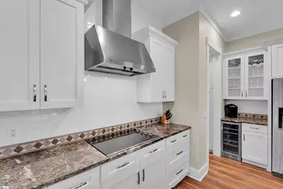 106 W Park Avenue, Greenville, SC 29601 - Photo 13