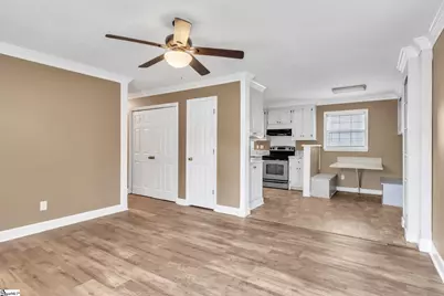 201 Knighton Drive, Wellford, SC 29385 - Photo 3