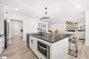 12048 Carnelda Dr, Seneca, SC 29672 - Photo 29