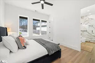 12048 Carnelda Dr, Seneca, SC 29672 - Photo 19