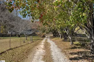 522 Durbin Meadows Rd, Fountain Inn, SC 29644 - Photo 3