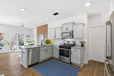 628 Ashwood Way, Easley, SC 29640 - Photo 3