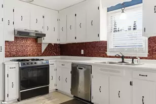 114 Oakland Ave, Marietta, SC 29661 - Photo 9