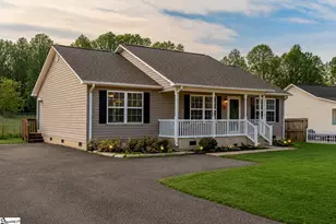 804 Clark Rd, Inman, SC 29349 - Photo 1
