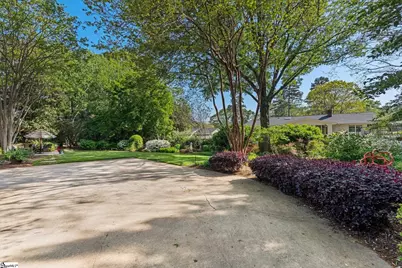 416 E Seven Oaks Drive, Greenville, SC 29605 - Photo 37