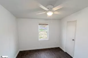 3952 Jordan Rd, Greer, SC 29651 - Photo 15