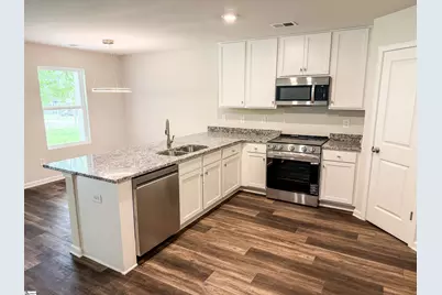 200 N Old Laurens Road, Fountain Inn, SC 29644 - Photo 3