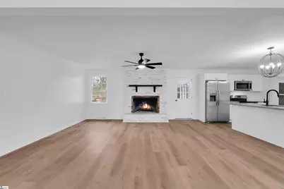 212 Barrett Drive, Mauldin, SC 29662 - Photo 7