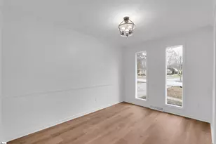 212 Barrett Dr, Mauldin, SC 29662 - Photo 17