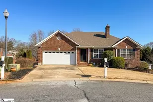 14 St Thomas Ct, Greer, SC 29651 - Photo 1