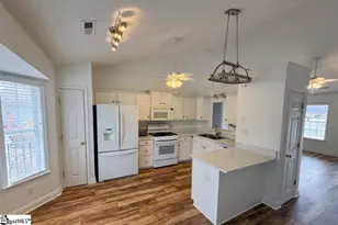 14 St Thomas Ct, Greer, SC 29651 - Photo 9