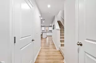 157 Sarnesfield Wy, Greenville, SC 29605 - Photo 3