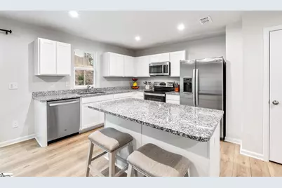 157 Sarnesfield Way, Greenville, SC 29605 - Photo 5