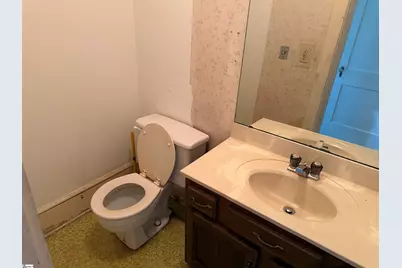 2120 101 Highway, Gray Court, SC 29645 - Photo 11