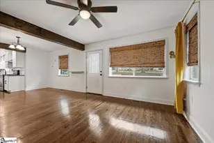 19 Berkley Ave, Greenville, SC 29606 - Photo 11