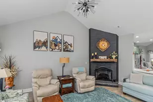 2 Mossycup Rd, Taylors, SC 29687 - Photo 3