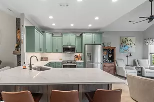 2 Mossycup Rd, Taylors, SC 29687 - Photo 5