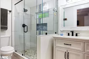 4 Lindberg Ave, Greenville, SC 29601 - Photo 29