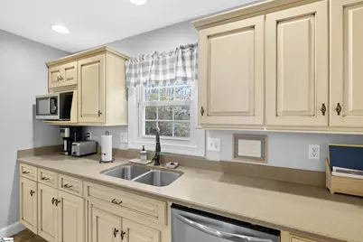 5754 Hwy 20, Donalds, SC 29681 - Photo 7