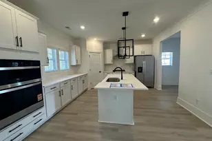 335 E Pyrenees Dr, Wellford, SC 29385 - Photo 17