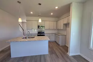 430 Dodger Ave, Chesnee, SC 29323 - Photo 5