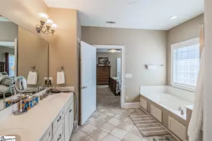 902 Blue Moon St, Taylors, SC 29687 - Photo 39