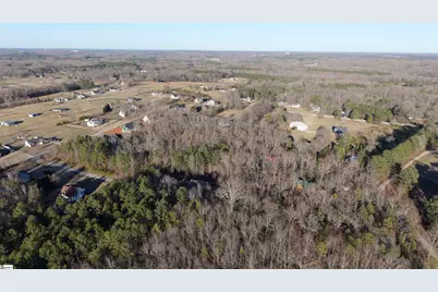 305 Monticello Court, Gray Court, SC 29645 - Photo 9