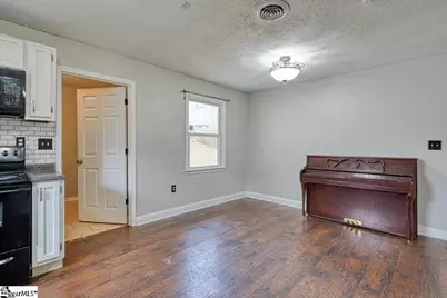 130 Lincoln Drive, Spartanburg, SC 29306 - Photo 7