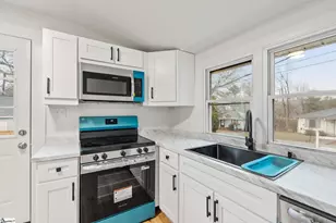 12 White Horse Rd, Greenville, SC 29605 - Photo 13