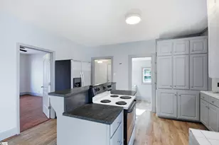 33 Ross St, Greenville, SC 29611 - Photo 13