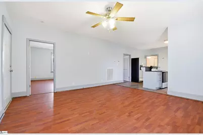 33 Ross Street, Greenville, SC 29611 - Photo 7