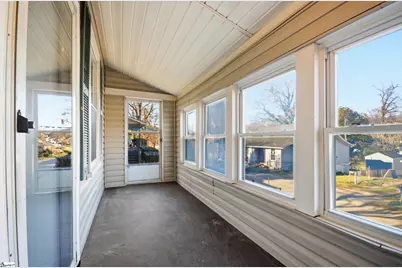 33 Ross Street, Greenville, SC 29611 - Photo 3