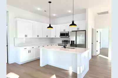 179 Cedar Avenue, Wellford, SC 29385 - Photo 9