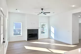 179 Cedar Ave, Wellford, SC 29385 - Photo 7