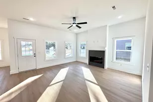 179 Cedar Ave, Wellford, SC 29385 - Photo 5