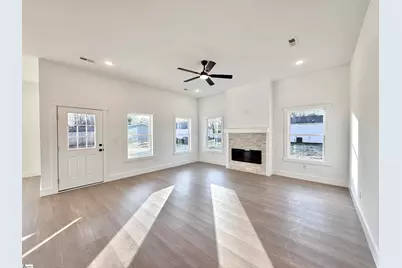 177 Cedar Avenue, Wellford, SC 29385 - Photo 5