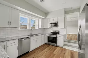 2822 Carolina Country Club Rd, Spartanburg, SC 29306 - Photo 9