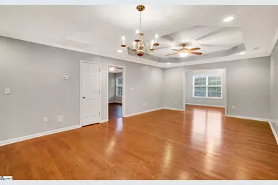 107 Shalom Drive, Simpsonville, SC 29681 - Photo 3